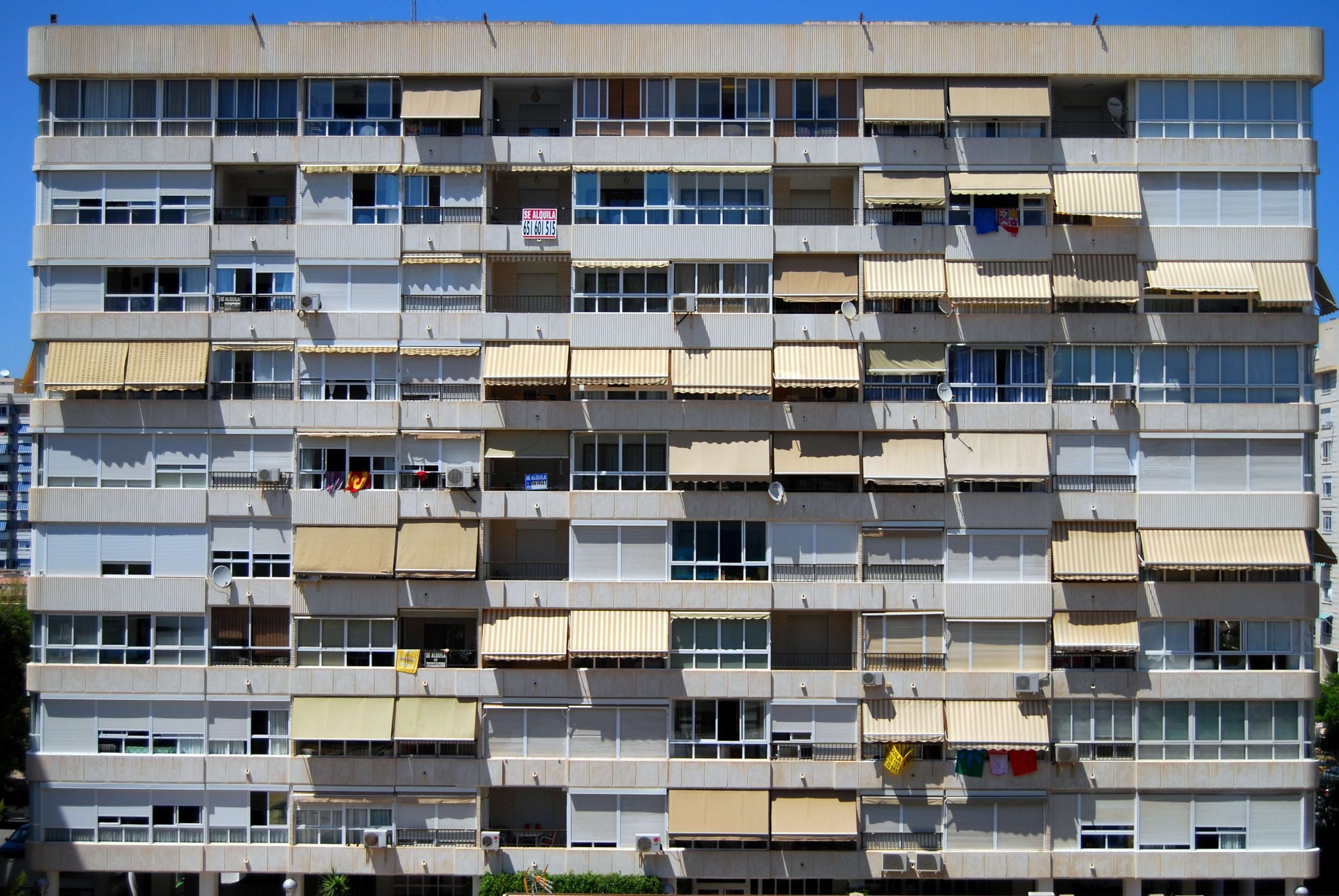 LA CRISIS DE LA VIVIENDA. VI JORNADAS DE ESTUDIOS DEL CETI